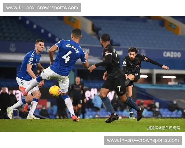 足球晚报：聚焦全球足坛热点，盘点今日赛事与精彩瞬间